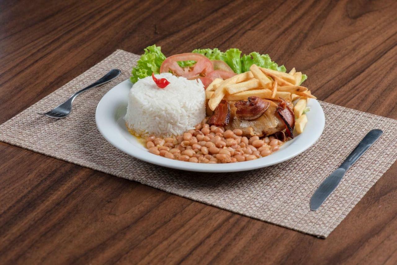 Tokyo Hotel Tres Lagoas Ngoại thất bức ảnh