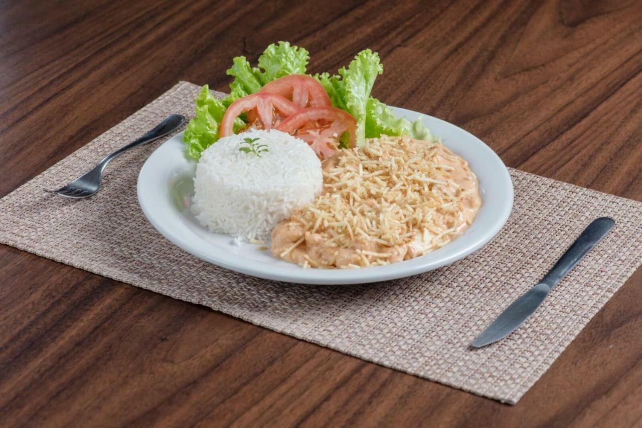 Tokyo Hotel Tres Lagoas Ngoại thất bức ảnh